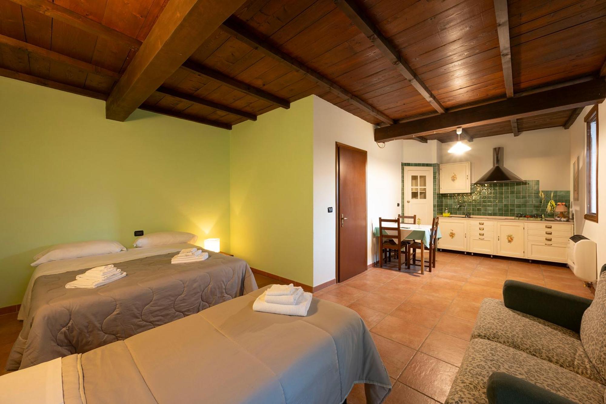 Agriturismo Di Sordiglio Casina Exterior photo
